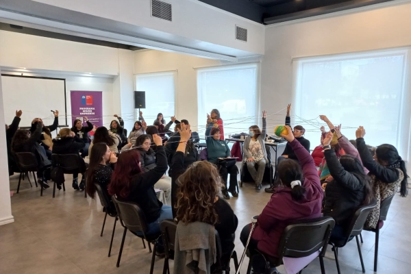 Escuela mujer emprende